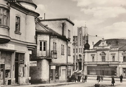 Stará Čadca - Paláriková / Wilsonová ulica, Štefánikovo námestie / Námestie slobody - display this album Stará Čadca - Paláriková / Wilsonová ulica, Štefánikovo námestie / Námestie slobody