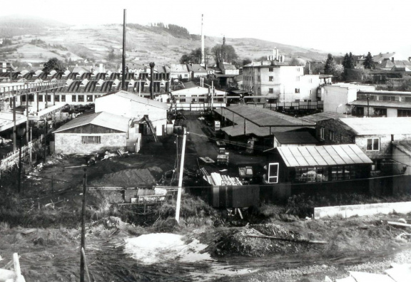 Stará Čadca - Matičné námestie - pred rokom 1980 (vystavba DK)